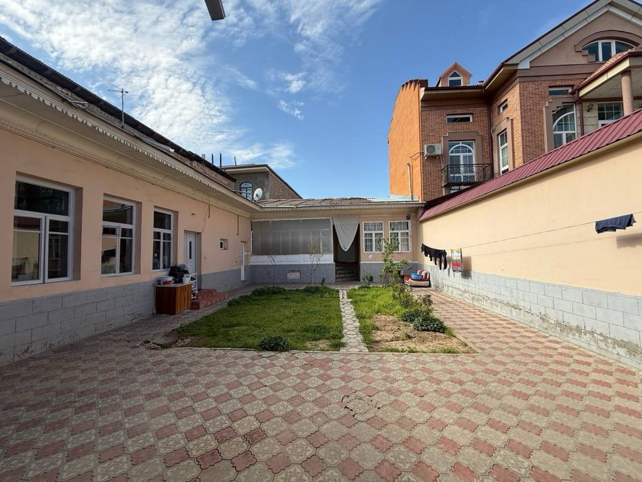 Срочно продается участок на махалля Камолон ориентир мечеть Камолон