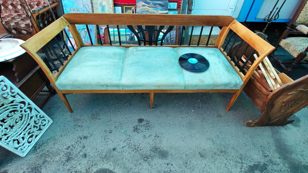 Mobilier Rustic Vechi