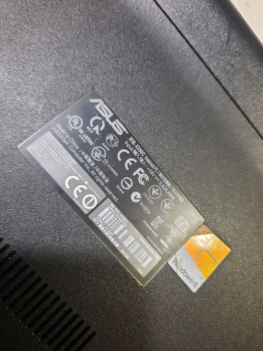 Срочно продам ноутбук ASUS