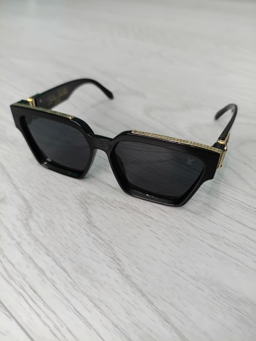 Ochelarii Dama LV