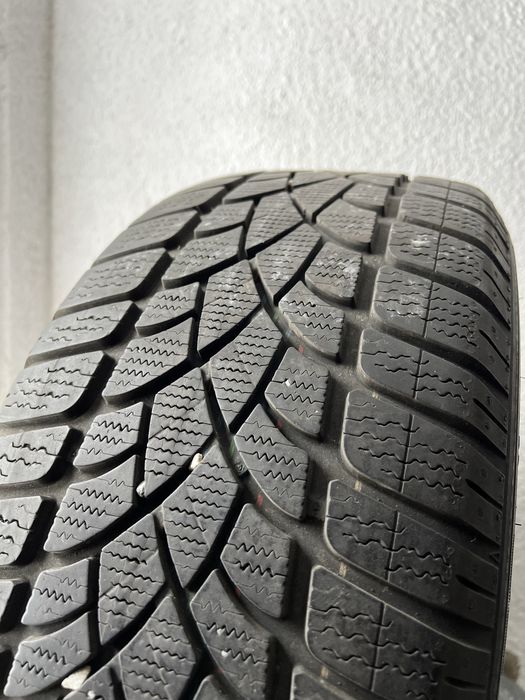 225/50 R18 Dunlop