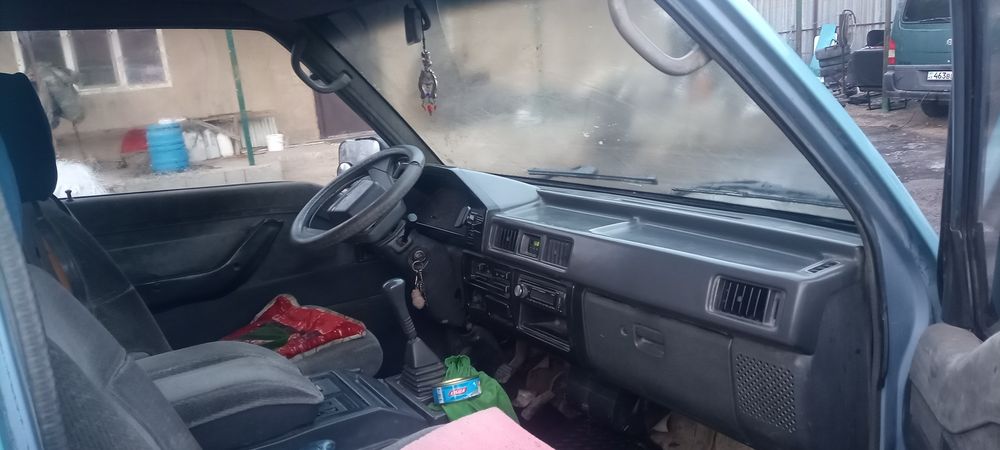 Продам  машина Mitsubishi L300