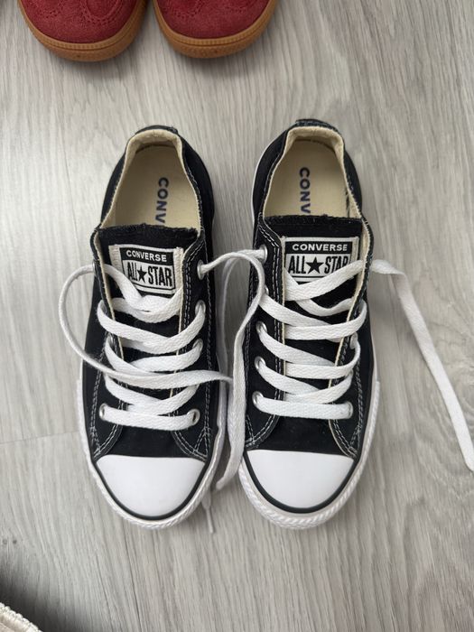 Детски кецове Converse 33 и сандали Birkenstock 31