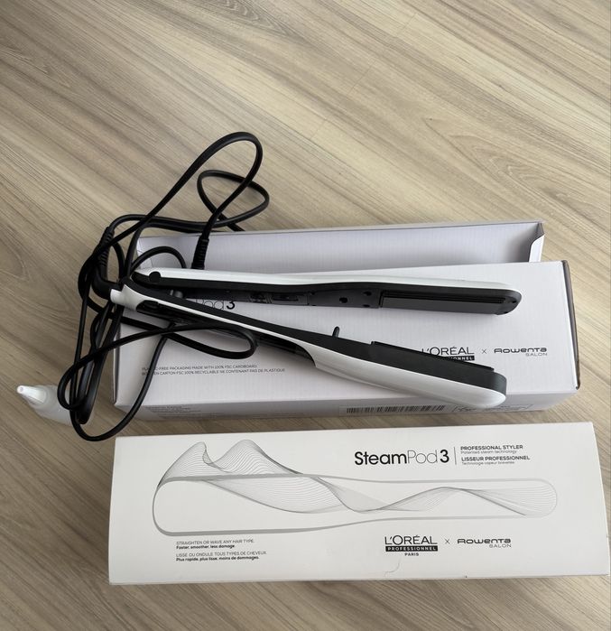 Placa profesionala de par pentru coafare si ingrijire L’Oréal Professionnel Steampod 3.0, 3 setari de caldura, rezervor de apa
