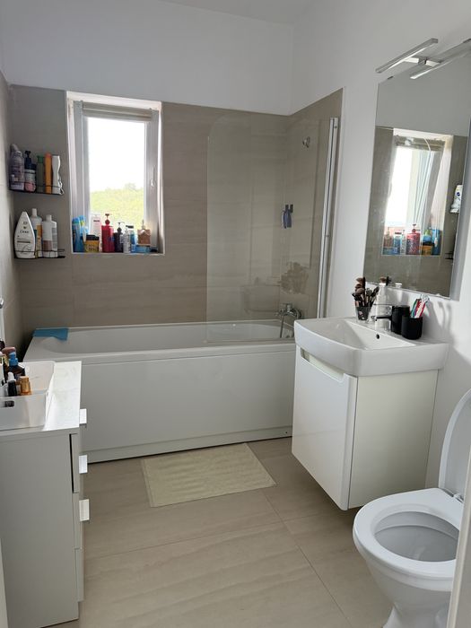 Apartament 2 camere, etaj 3, parcare, White Residence