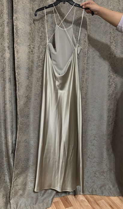 Платье атласное Zara