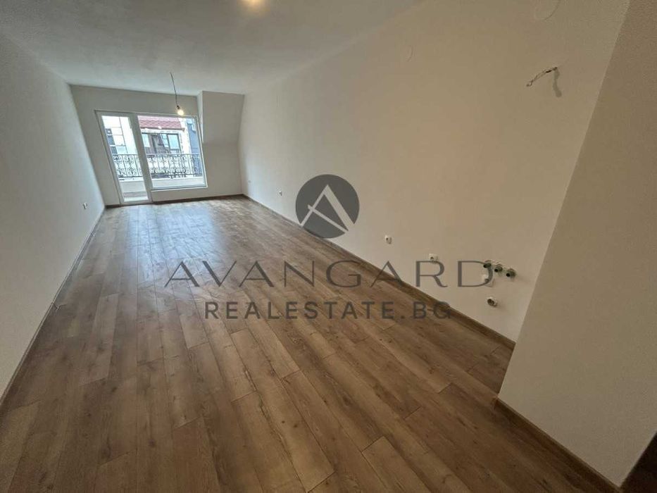 Продава се Четиристаен апартамент в Пловдив, Христо Смирненски - 109 кв.м за 1397 €/кв.м - Снимка #1