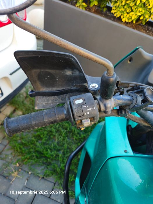 Honda Transalp 400