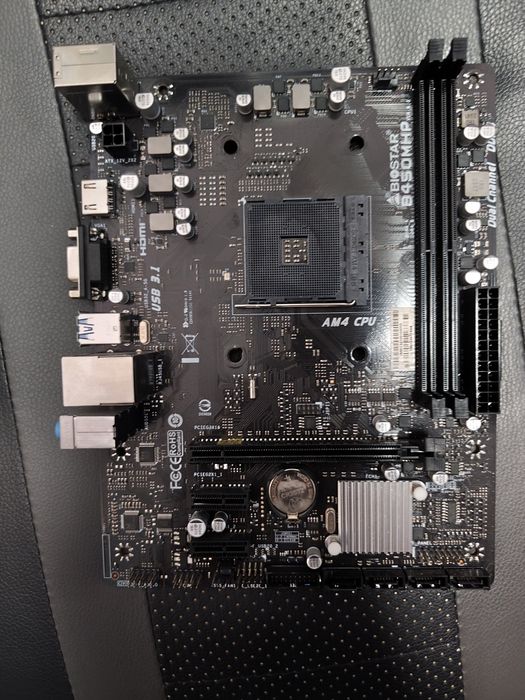 Дънна платка BIOSTAR B550MHP