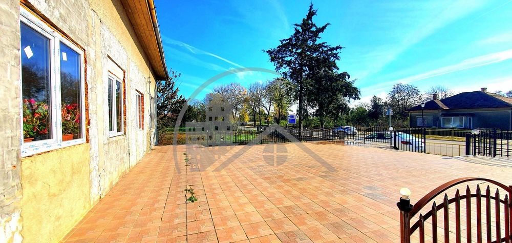 Заведение в Добрич област с.Сенокос площ 400 цена 265000