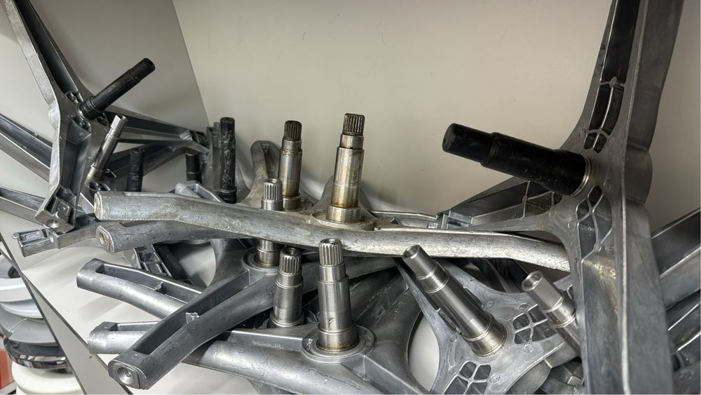 Запчасти на технику