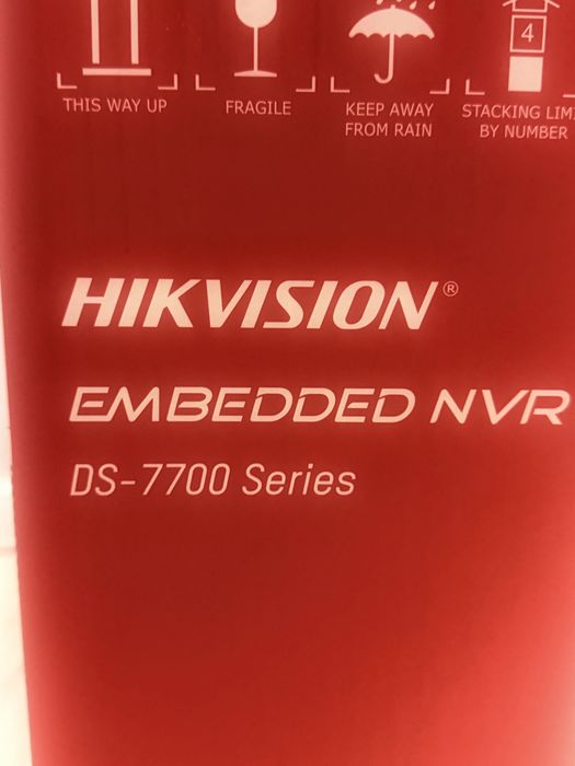 Видеорегистратор Hikvision DS-7732NI-K4