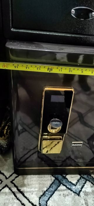 Сейф отпечатка калит ва код блан очилади