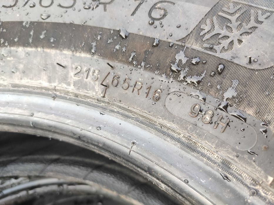 4бр Зимни гуми 215 65 16 - Michelin - DOT 2024 -