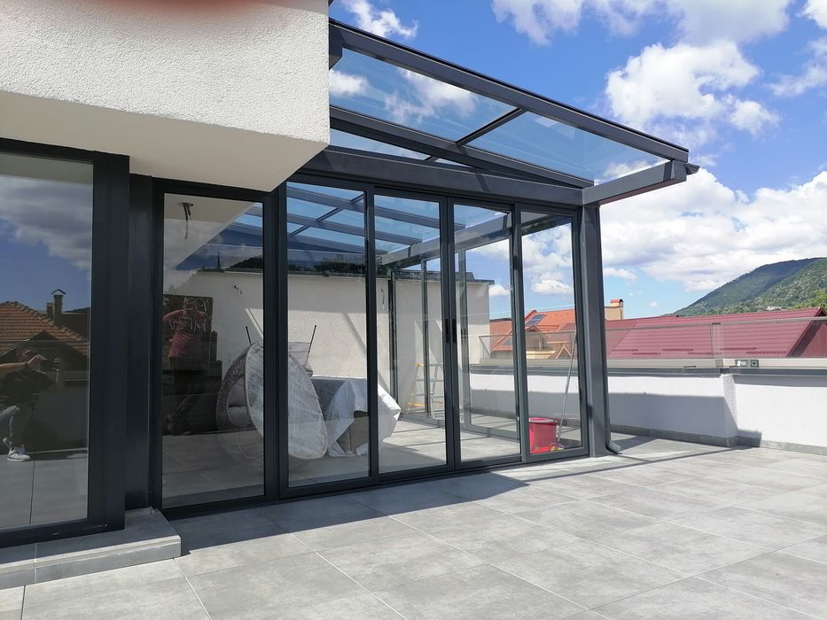 Porți și garduri din aluminiu