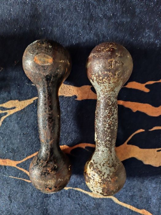 Продам гантели в хорошем состоянии