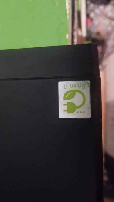 Fujitsu Esprimo E720