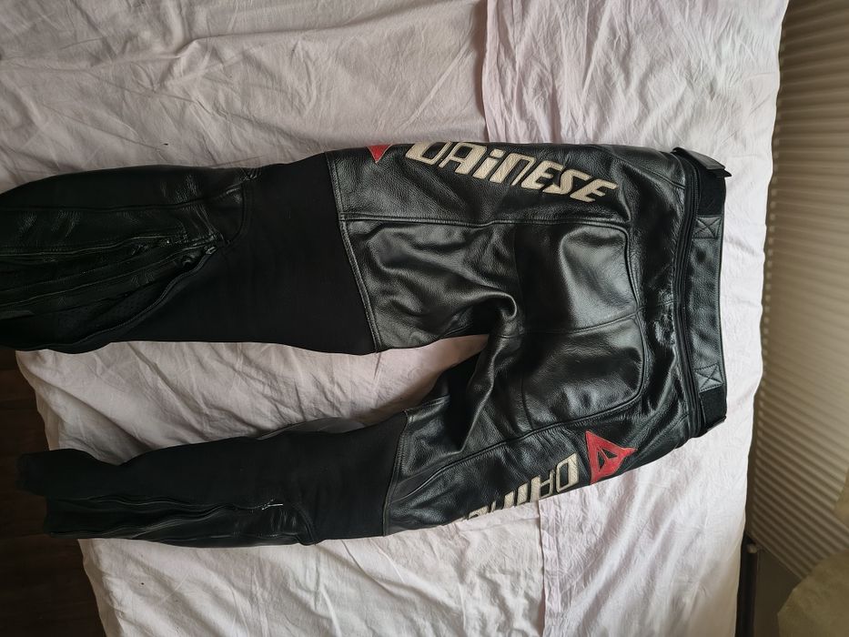 Costum moto Daineese piele (cea mai inalta calitate)
