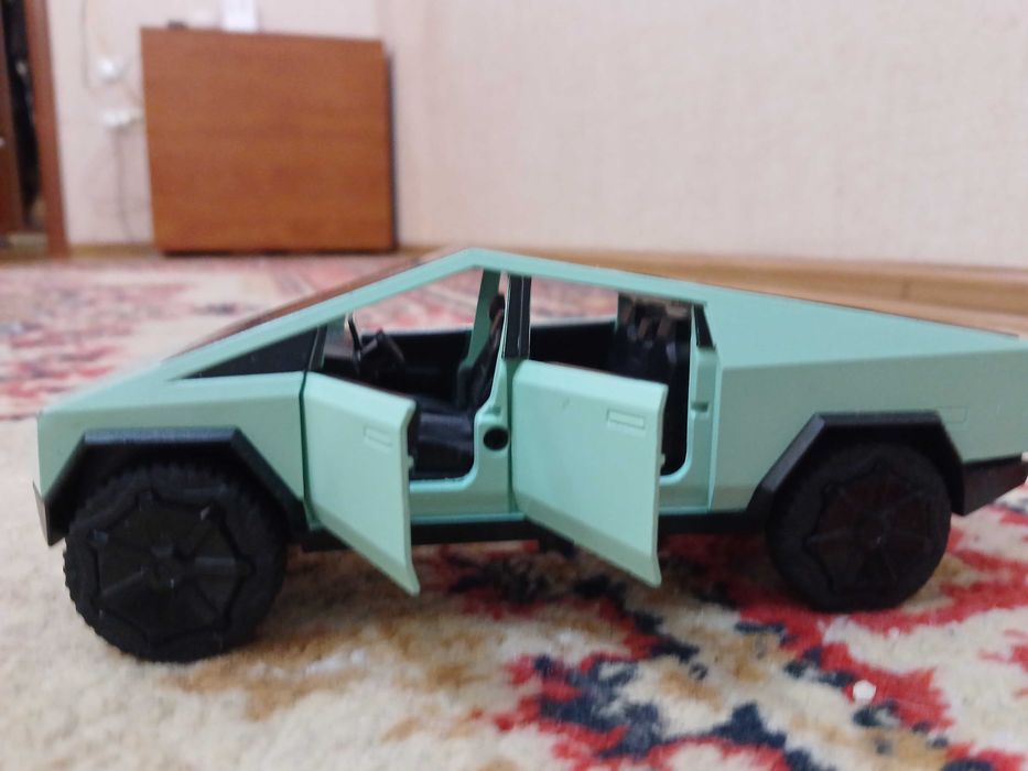 Продам Игрушки разные