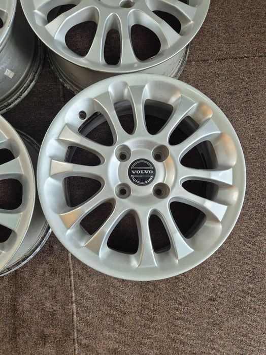 4 Jante Aliaj 4x114.3 - 16'' - 6.5J ET 44 - OEM VOLVO V40 S40 - CA NOI !
