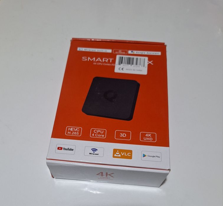Продавам чисто нова TV BOX.