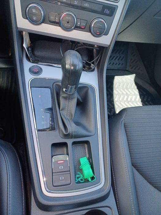 Vând auto seat leon