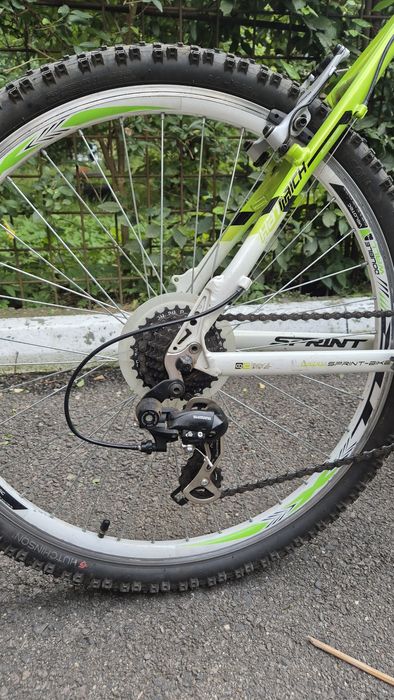 Bicicleta MTB hardtail