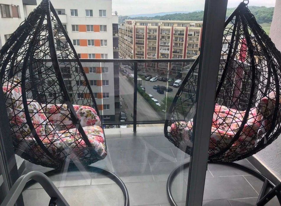 Vand apartament cu 2 camere ultrafinisat