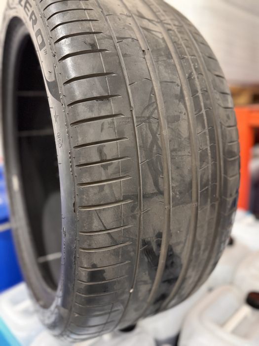 Pirelli P-ZERO на BMW X7 разноширокие