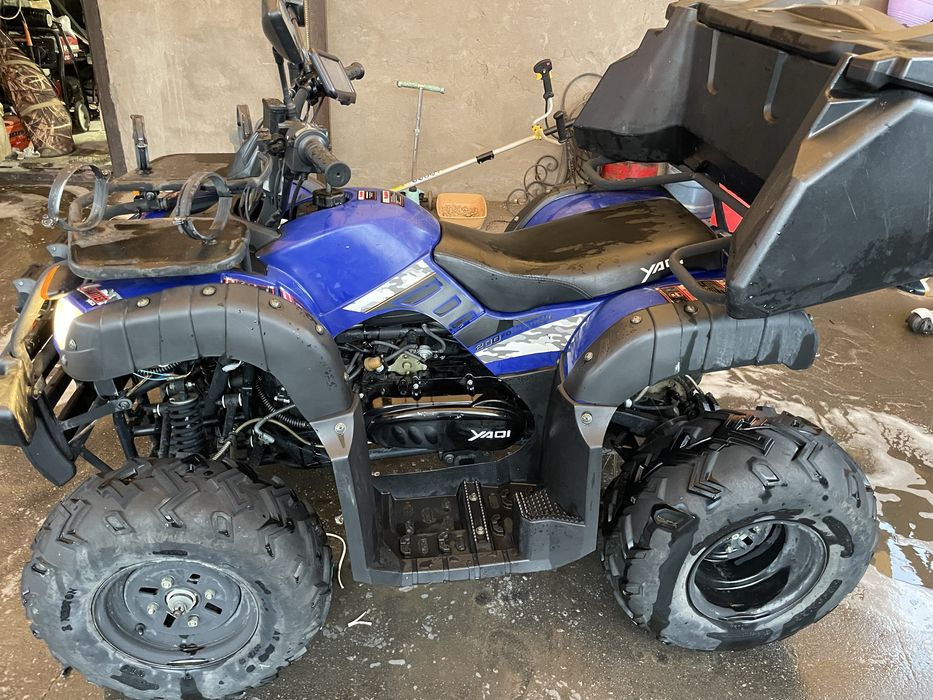 Продам квадроцикл 200 куб