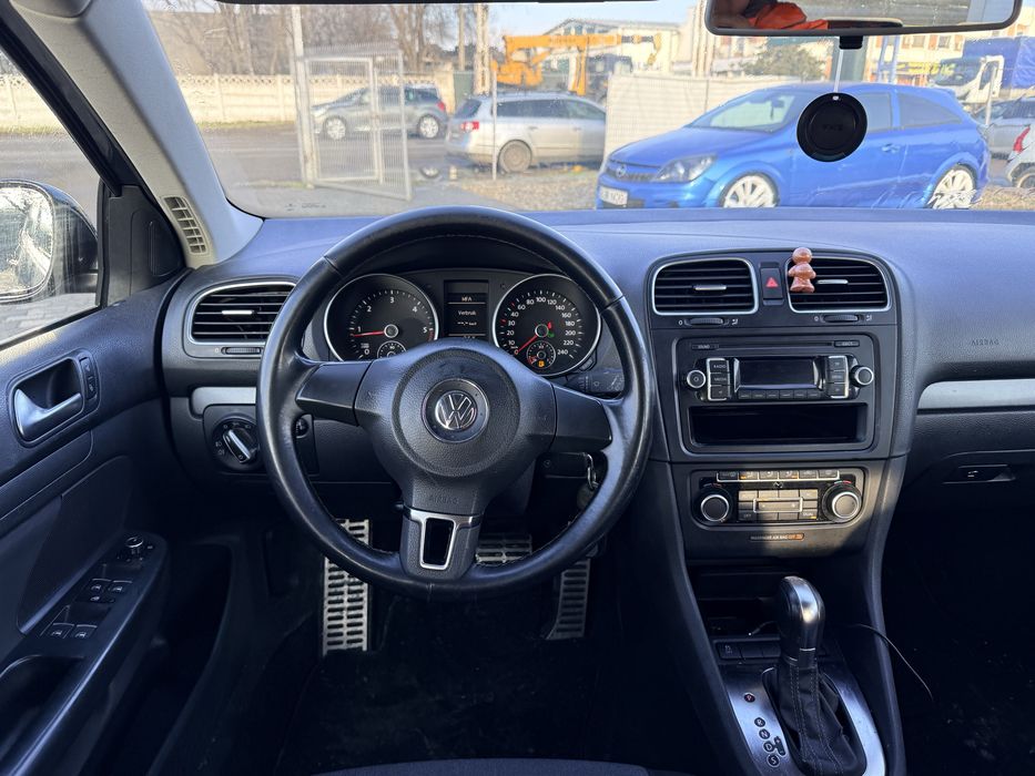 Se Vinde GOLF 6 style
