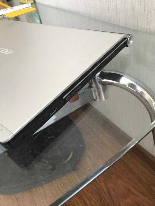 Ноутбук Acer Aspire 5943G