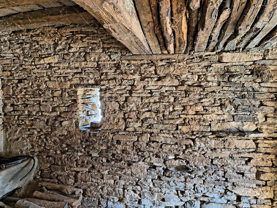 Продава се Къща в с. Кози рог, Област Габрово - 190 кв.м за 118 €/кв.м - Снимка #14