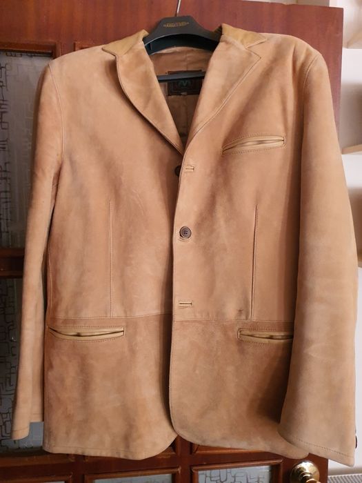 Sacou / geaca piele intoarsa stare excelenta produs in Italia