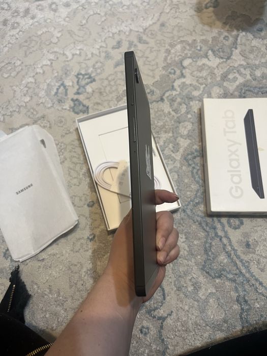 Срочно продам Galaxy Tab A9