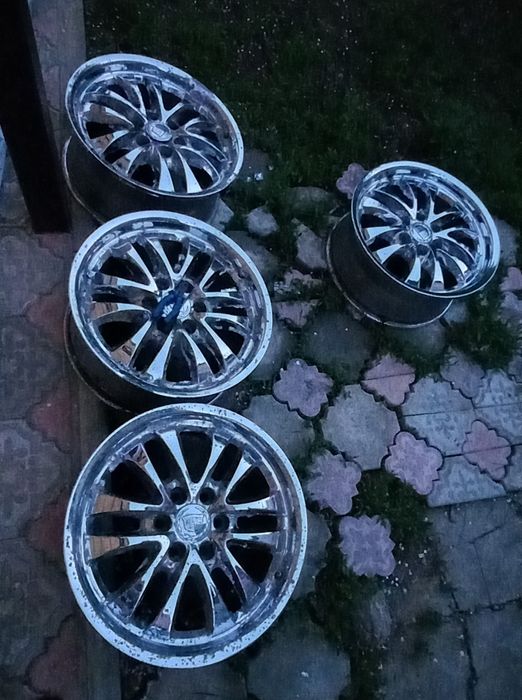 Диски R20 хром комплект