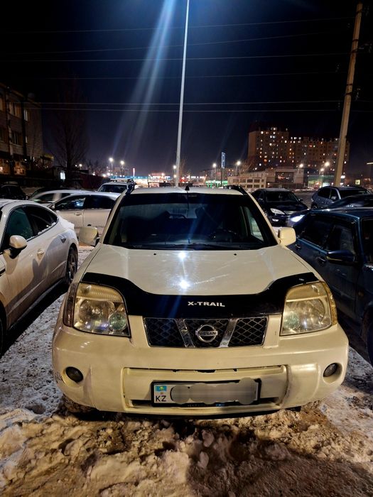 Автомобиль Nissan x Trail