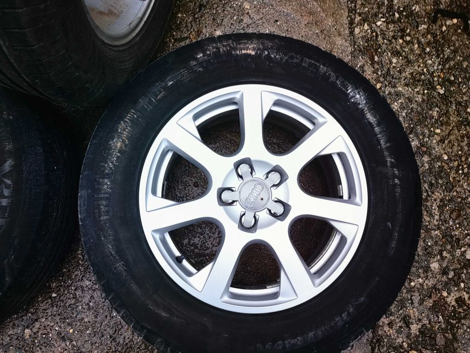 Джанти и гуми свалени за Ауди Q5 R 17 235/65
