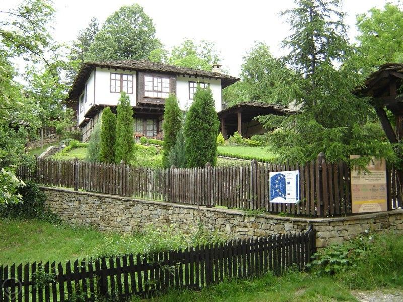 Продава се Парцел в Габрово, Център - 5200 кв.м за 10 €/кв.м - Снимка #8