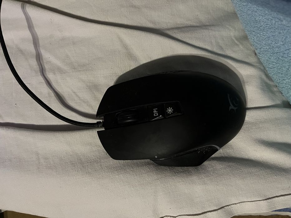 Vand mouse white shark