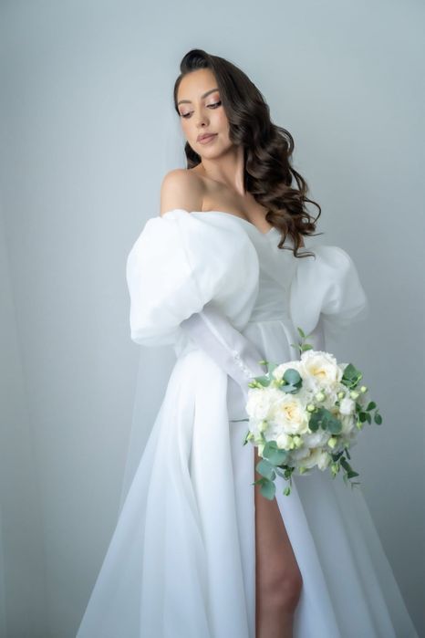 Vand rochie de mireasa