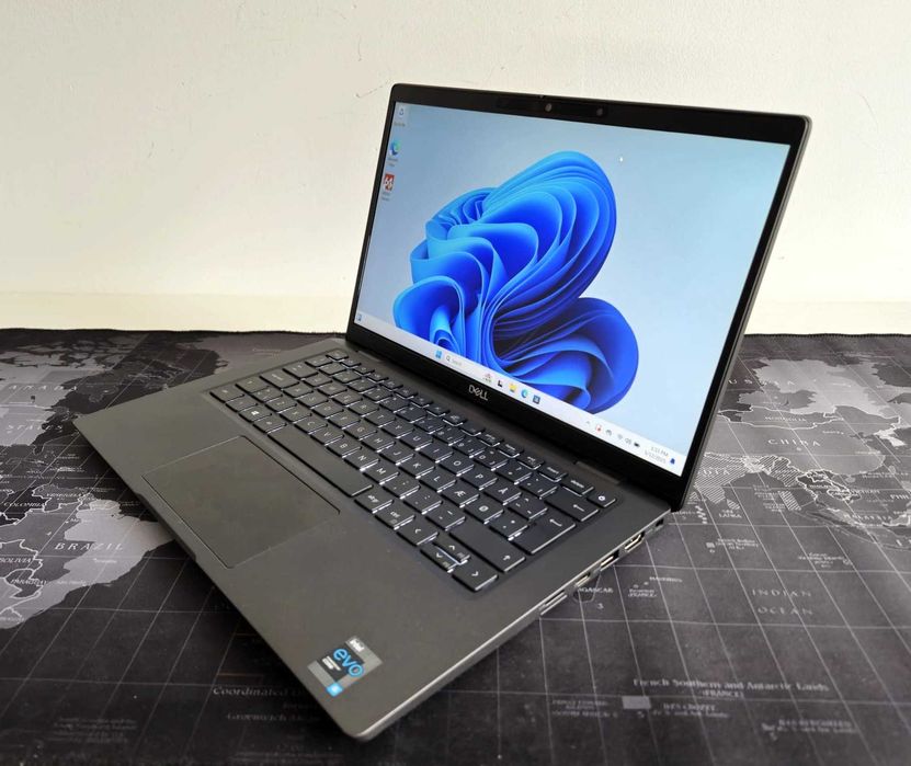 Dell Latitude 7320 13,3"FullHD i5-1145G7 256 GB SSD 8 GB RAM