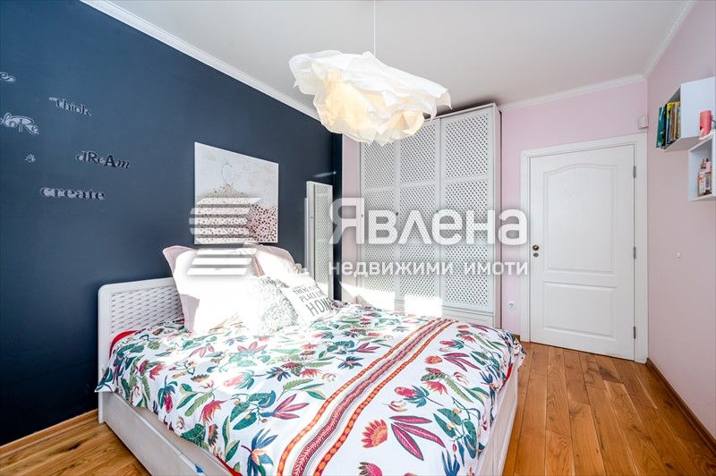 Продава се Тристаен апартамент в София, Младост 2 - 120 кв.м за 3292 €/кв.м - Снимка #10