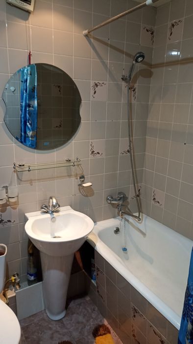 Продаётся Своя трёхкомнатная квартира на Чиланзар 2 квартал, 67000у.е