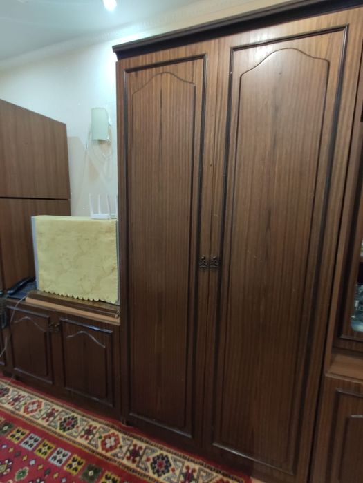 Стенка спальный гарнитур