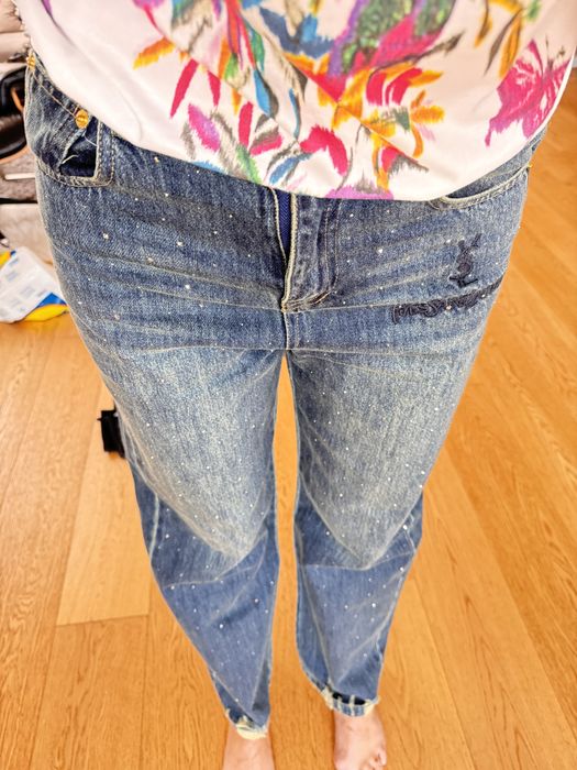 Vand Blugi Yves Saint Laurent L/28 cu tinte