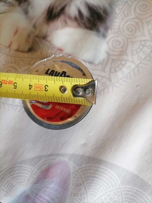 Кафе машина с капсули донесена е от Германия но работи само със Чибо