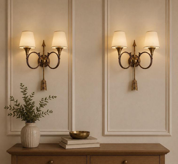 Superb set de aplice în stilul Art-Deco din bronz și abajoare din material textil