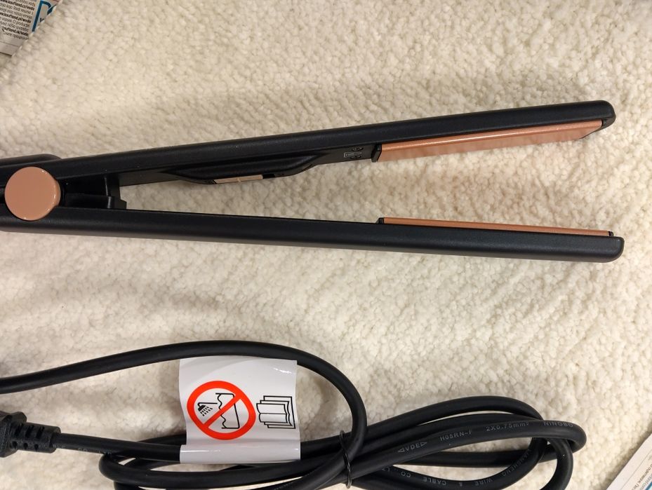 Placă de păr - noua, sigilata