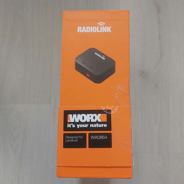 Модул за радиовръзка Worx RadioLink WA0864 за косачка робот Landroid (Wi-Fi усилвател)